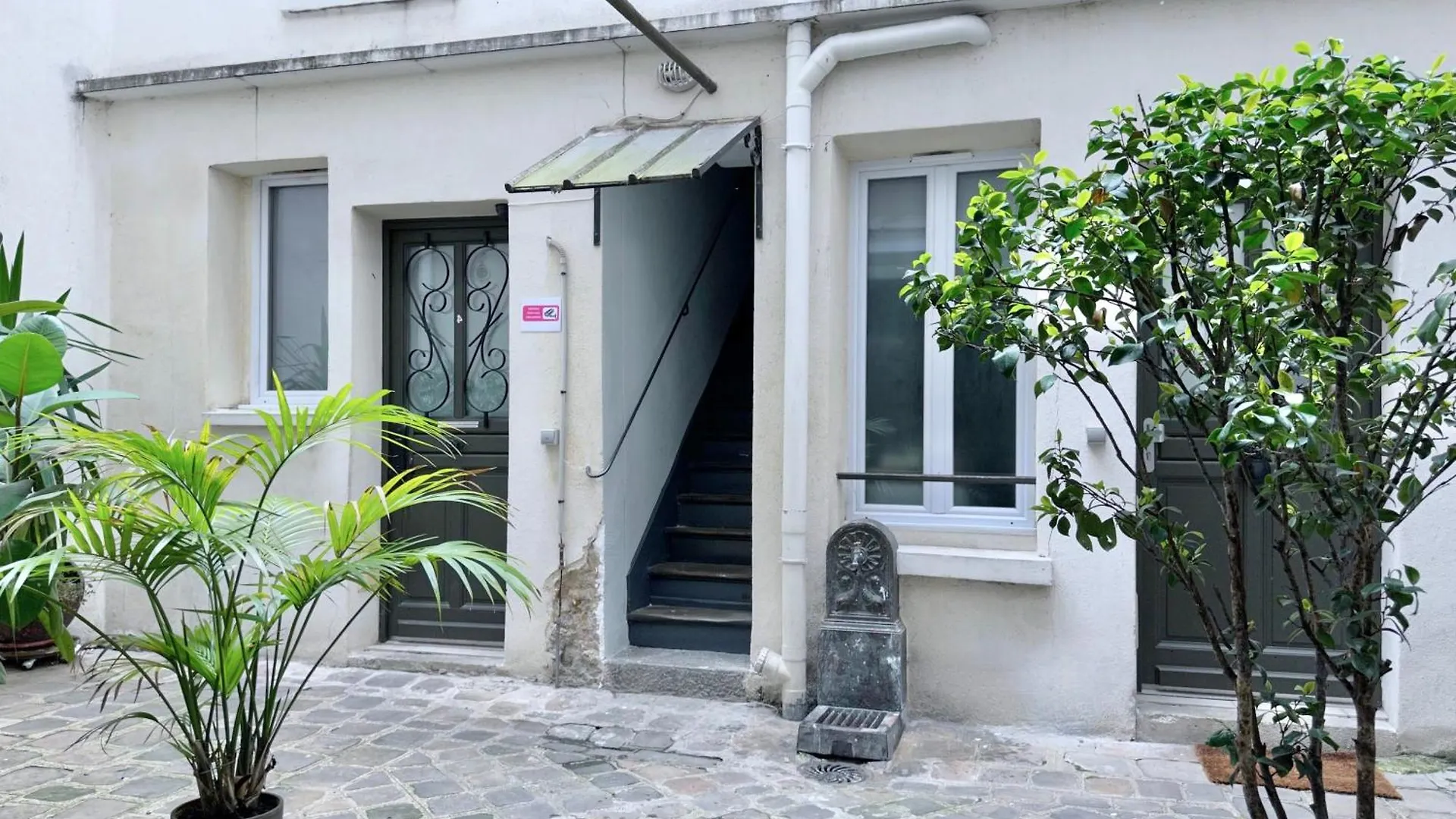 Apartment Near Porte De Versailles Parigi Francia